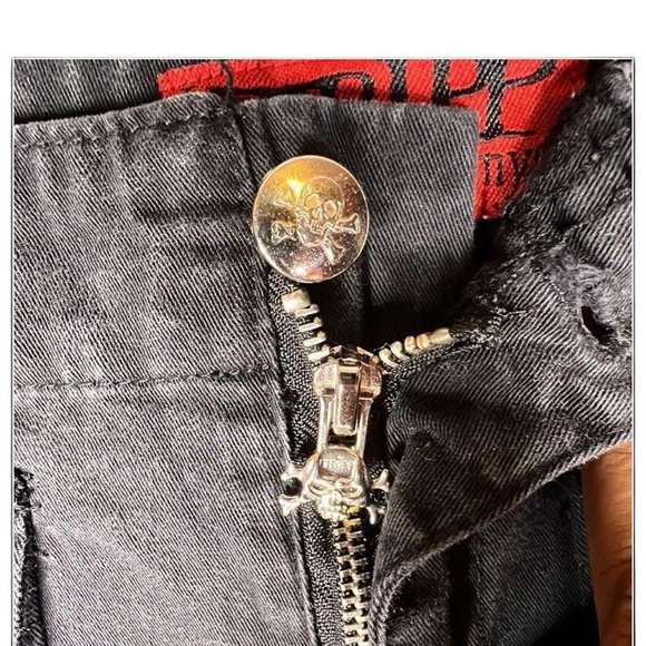 Tripp NYC Capri Pants - Picture 4 of 8